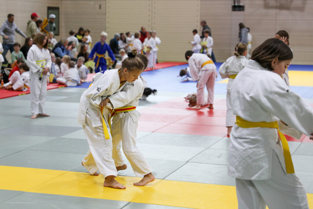 20251025-Halloweenturnier_Geretsried_Conny_020