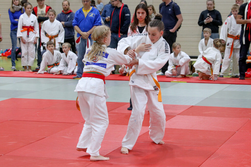 20251025-Halloweenturnier_Geretsried_Conny_029